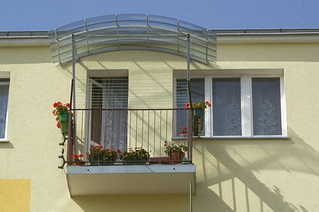 Zadaszenie nad balkony ICOPAL Daszek Fastlock® 3,0 BALKON aluminiowy kolor: RAL 9006 (290x102cm)