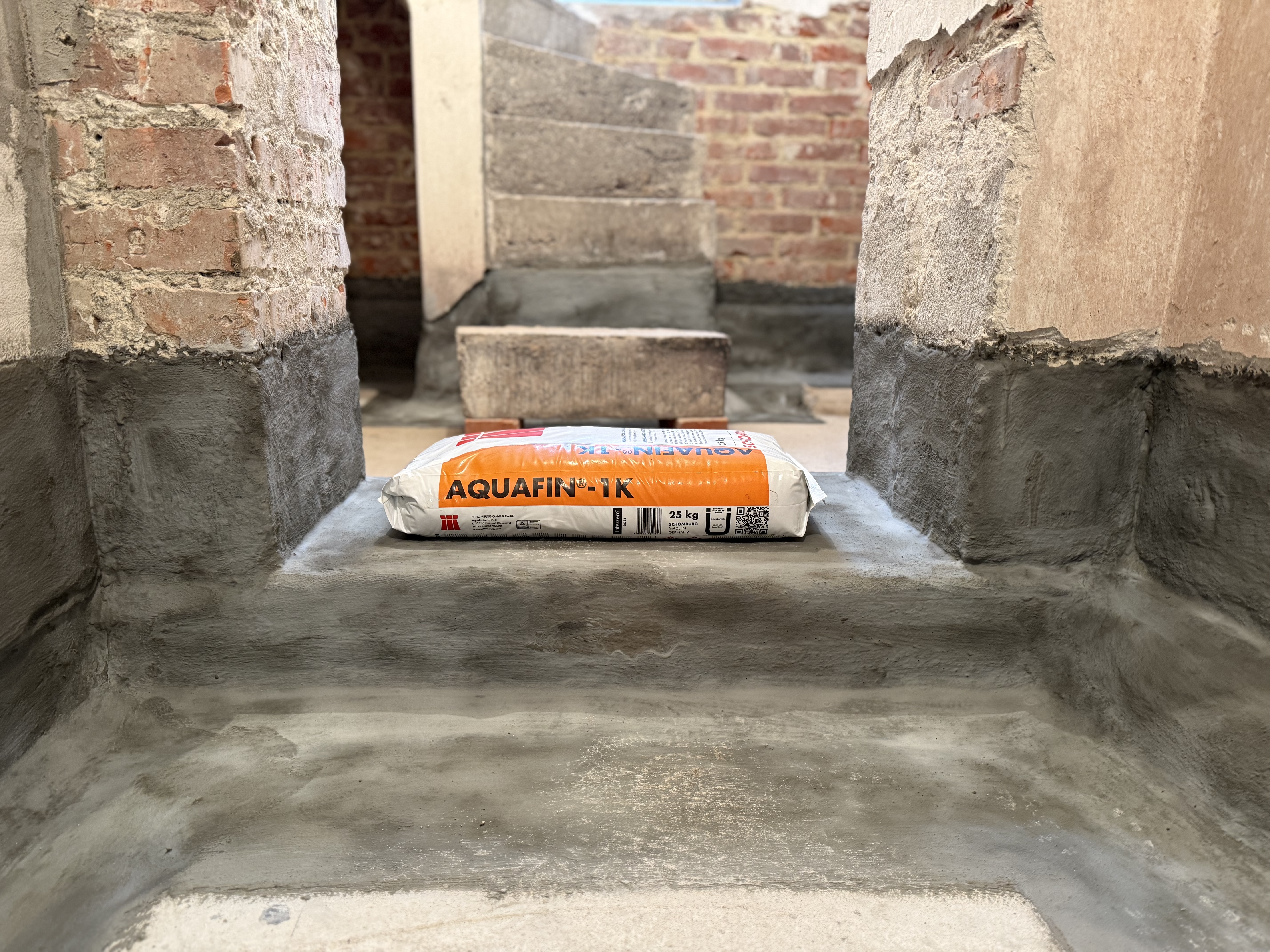 SCHOMBURG AQUAFIN 1K Jednoskładnikowa mineralna zaprawa uszczelniająca
